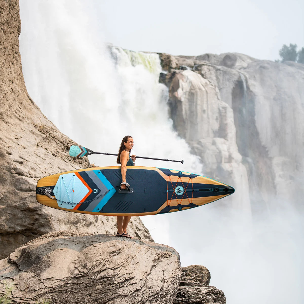 Body Glove Performer 11' Inflatable Stand Up Paddle Board Package