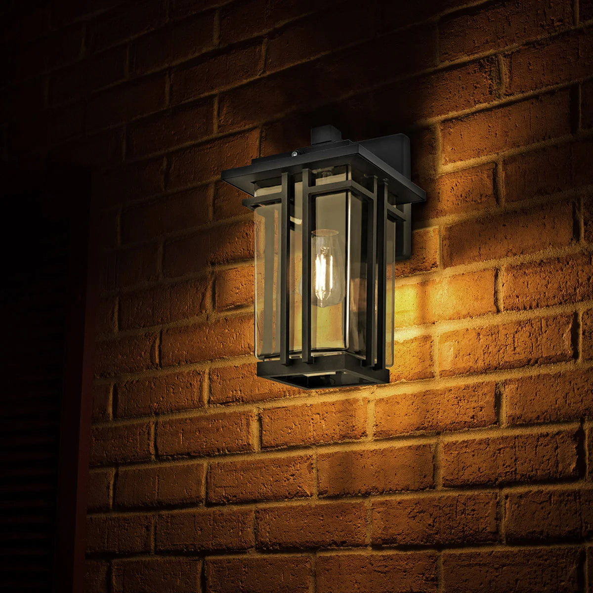 Good Earth Lighting Outdoor LED Wall Lantern