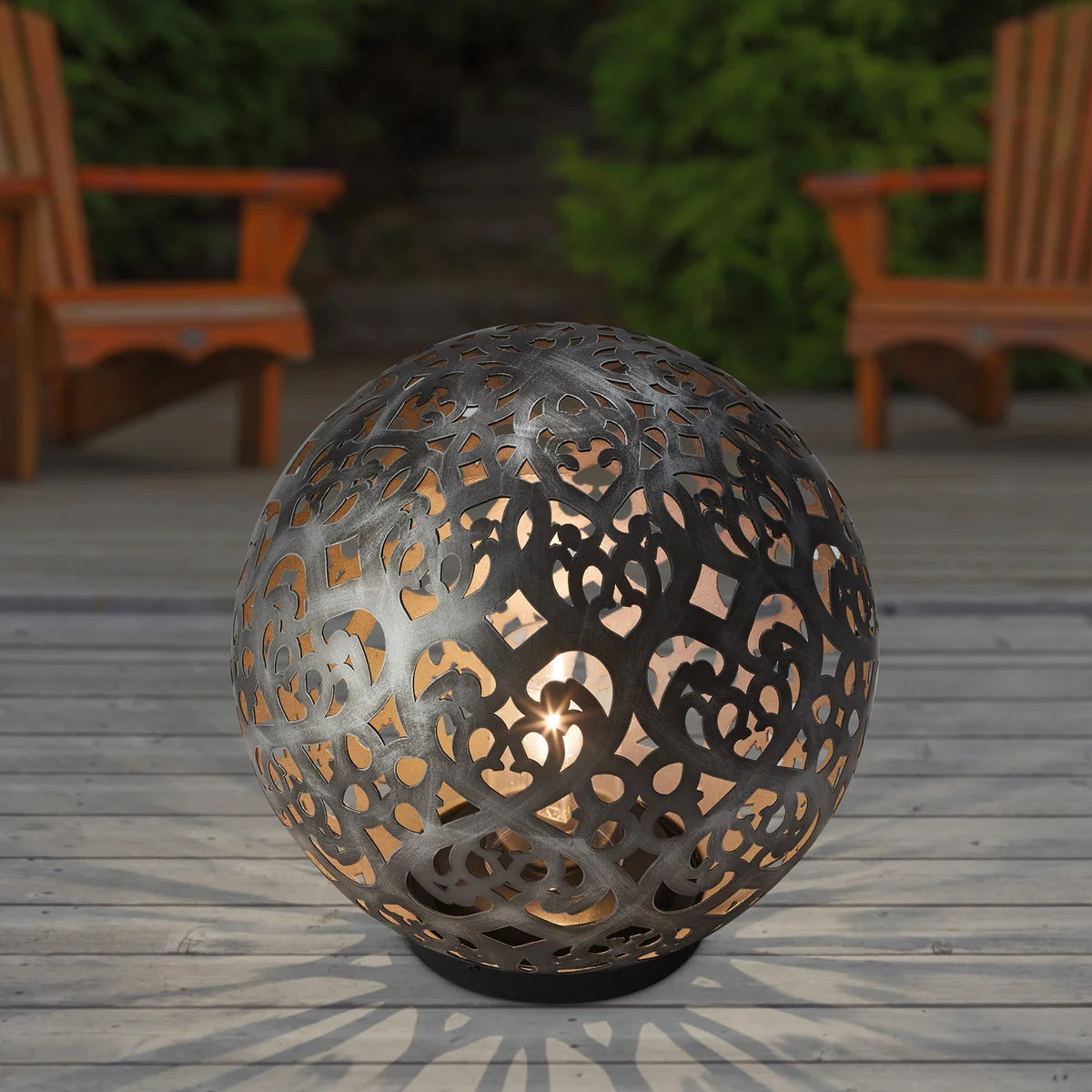 Aurora Lighting Solar Globe Light