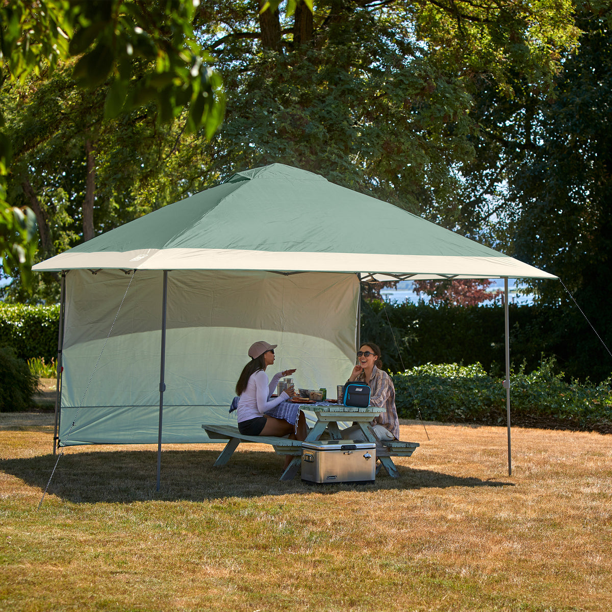Coleman OASIS Shelter with Shade Wall