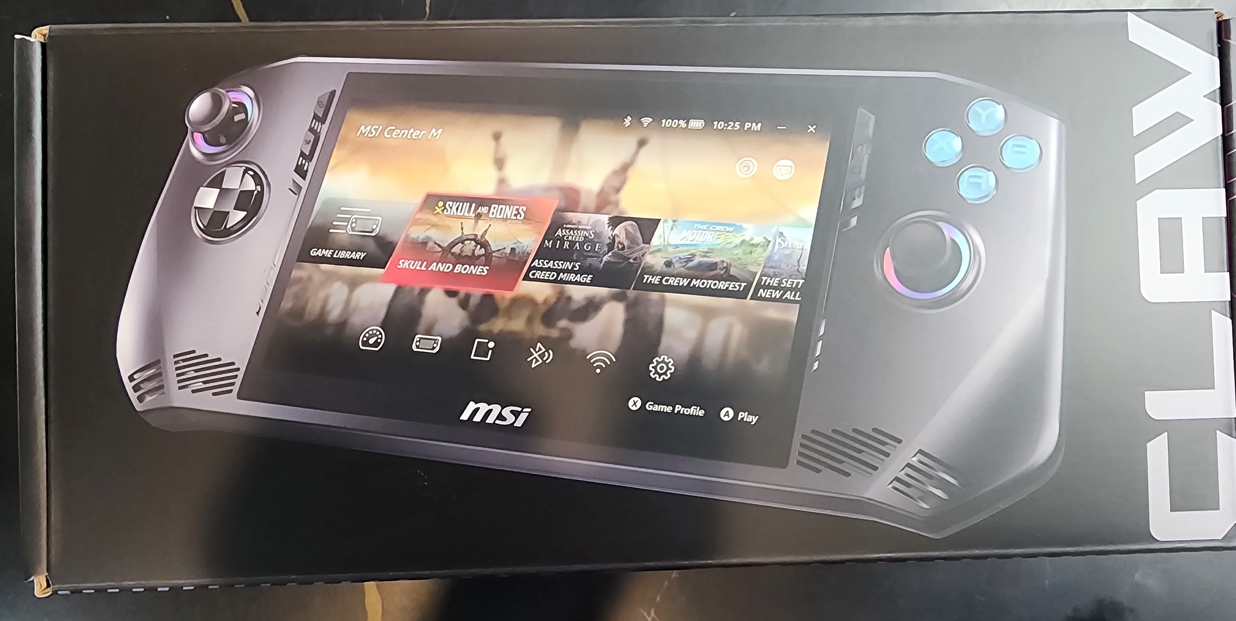 MSI CLAW 7′′ HANDHELD GAMING AIM-048CA