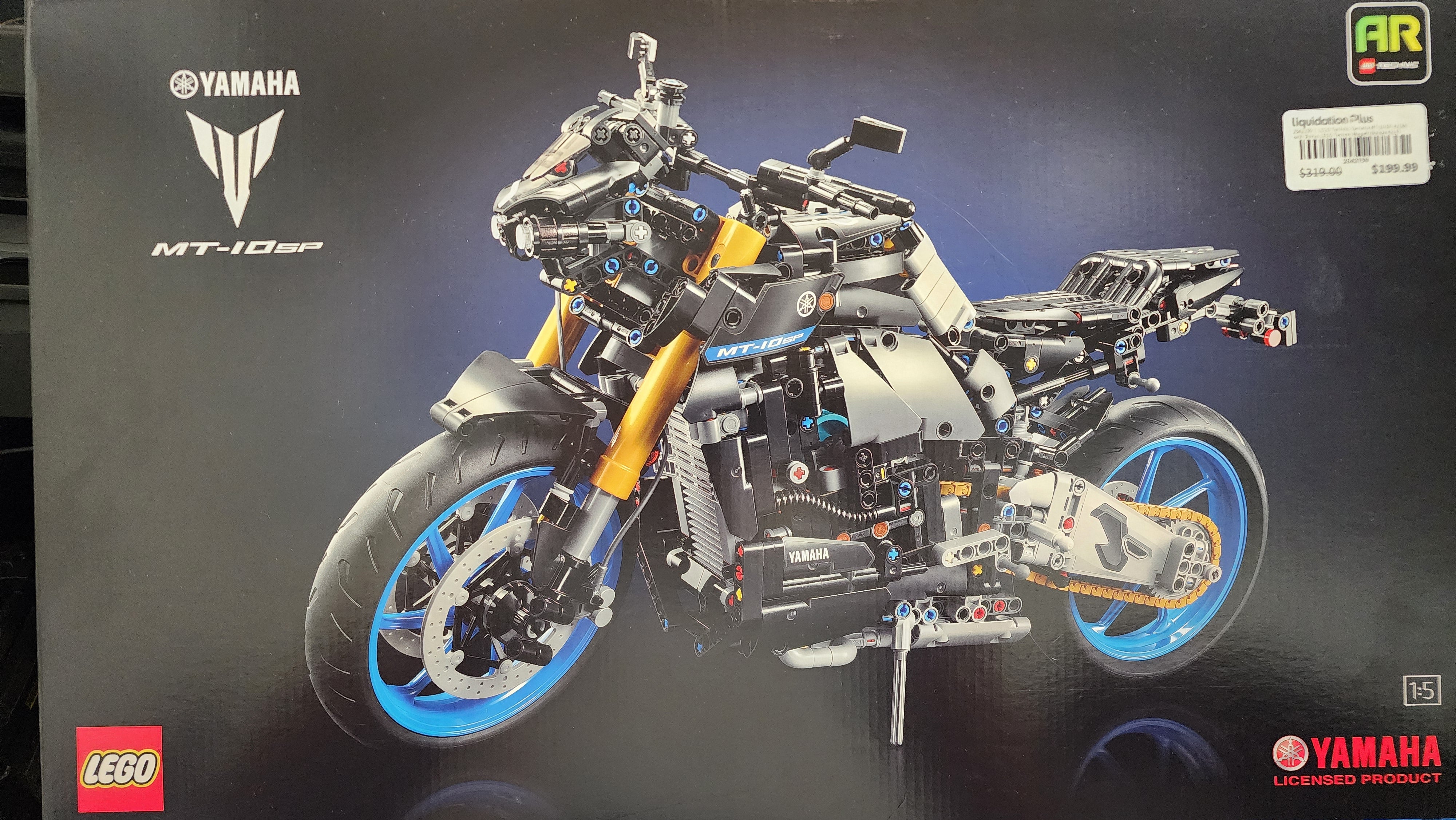 LEGO Technic Yamaha MT-10 SP 42159 with Bonus LEGO Technic Bugatti Bolide 42151