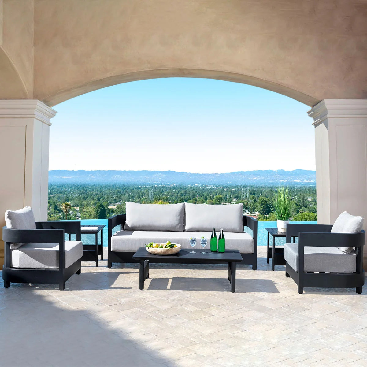 Santino 6-piece Patio Conversation Set, brand new, has two dents