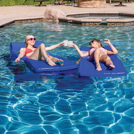 Fluid Aquatics Dipping Pool Float
