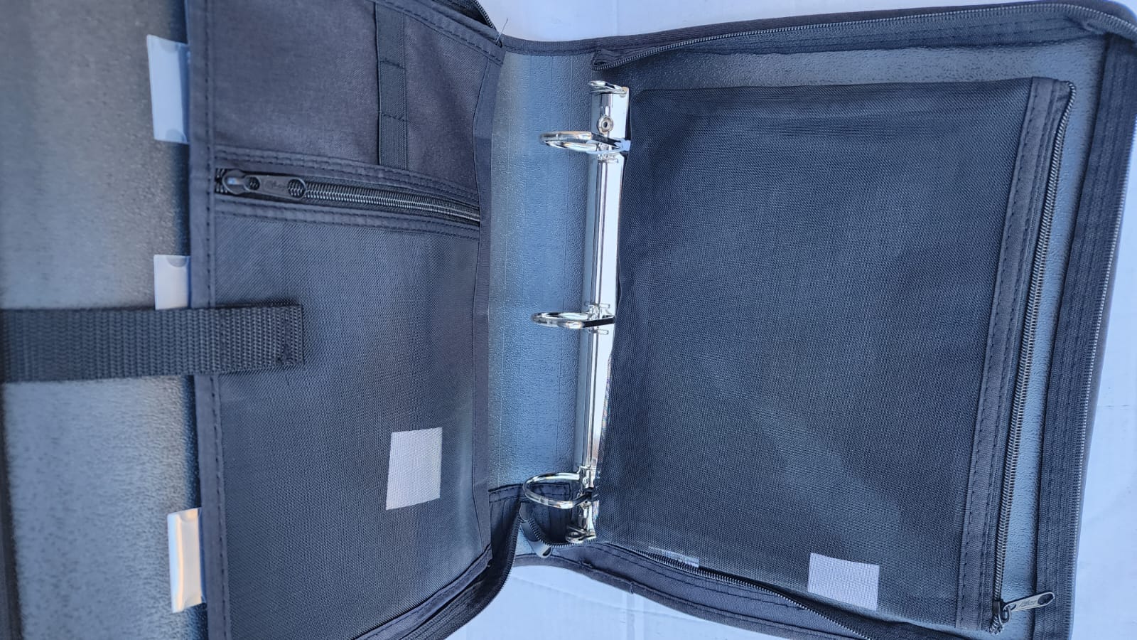 HILROY 2 ZIPPER BINDER WITH PENCIL POUCH