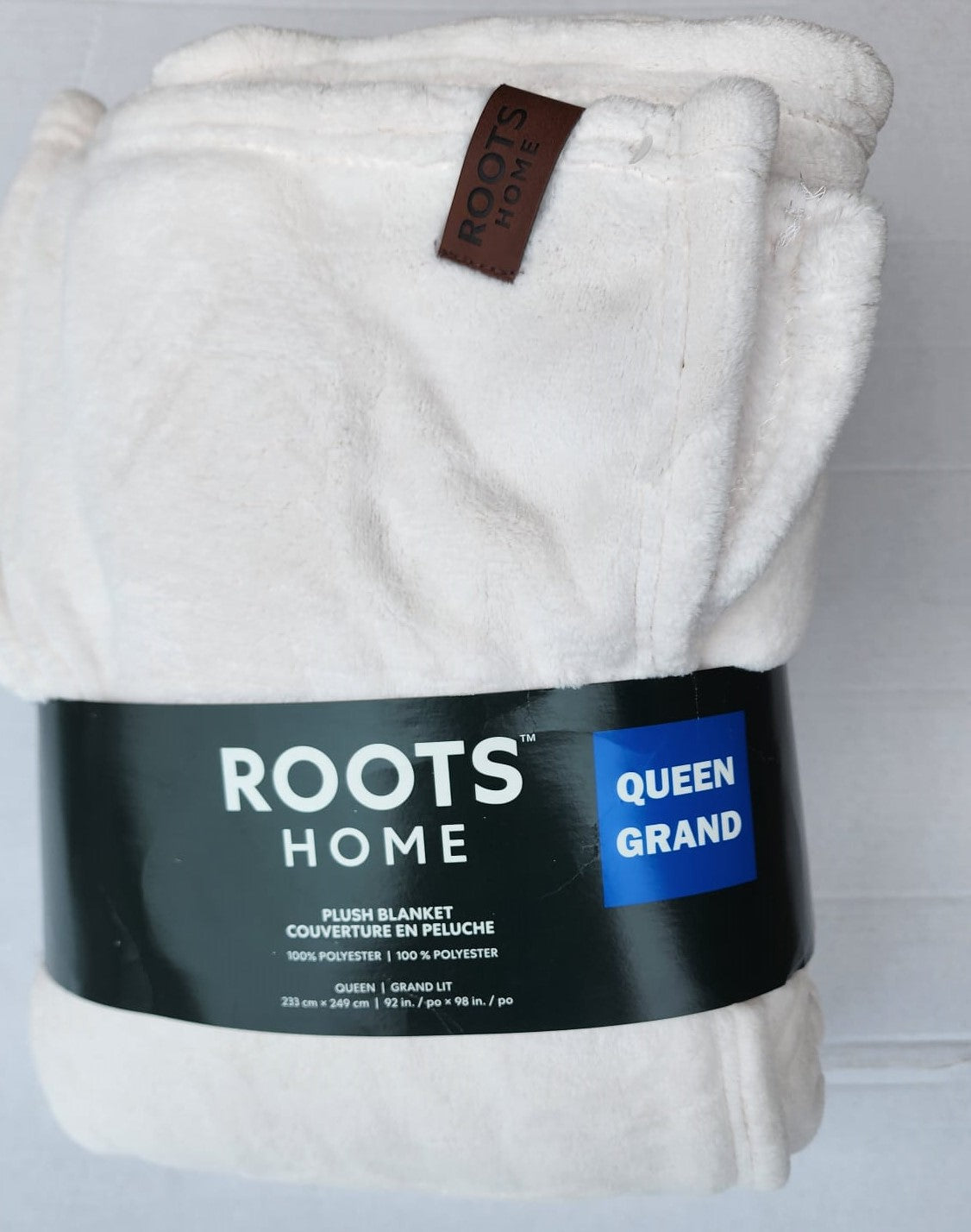 ROOTS PLUSH BLANKET
