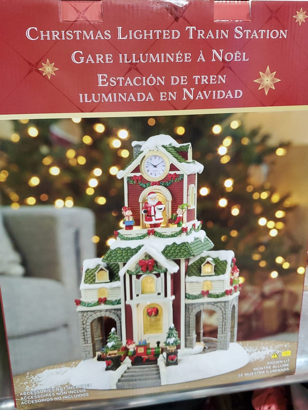 CHRISTMAS LIGHTED TRAIN STATION