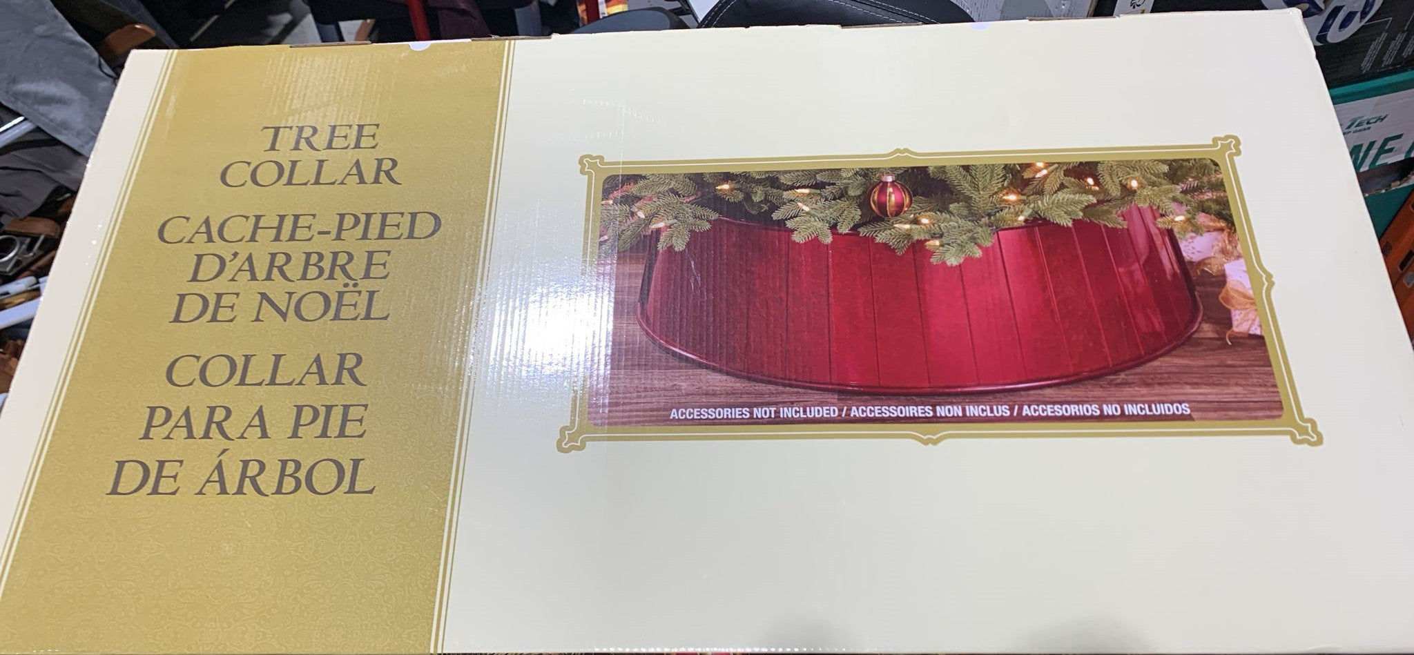 METAL TREE COLLAR ASSORTED