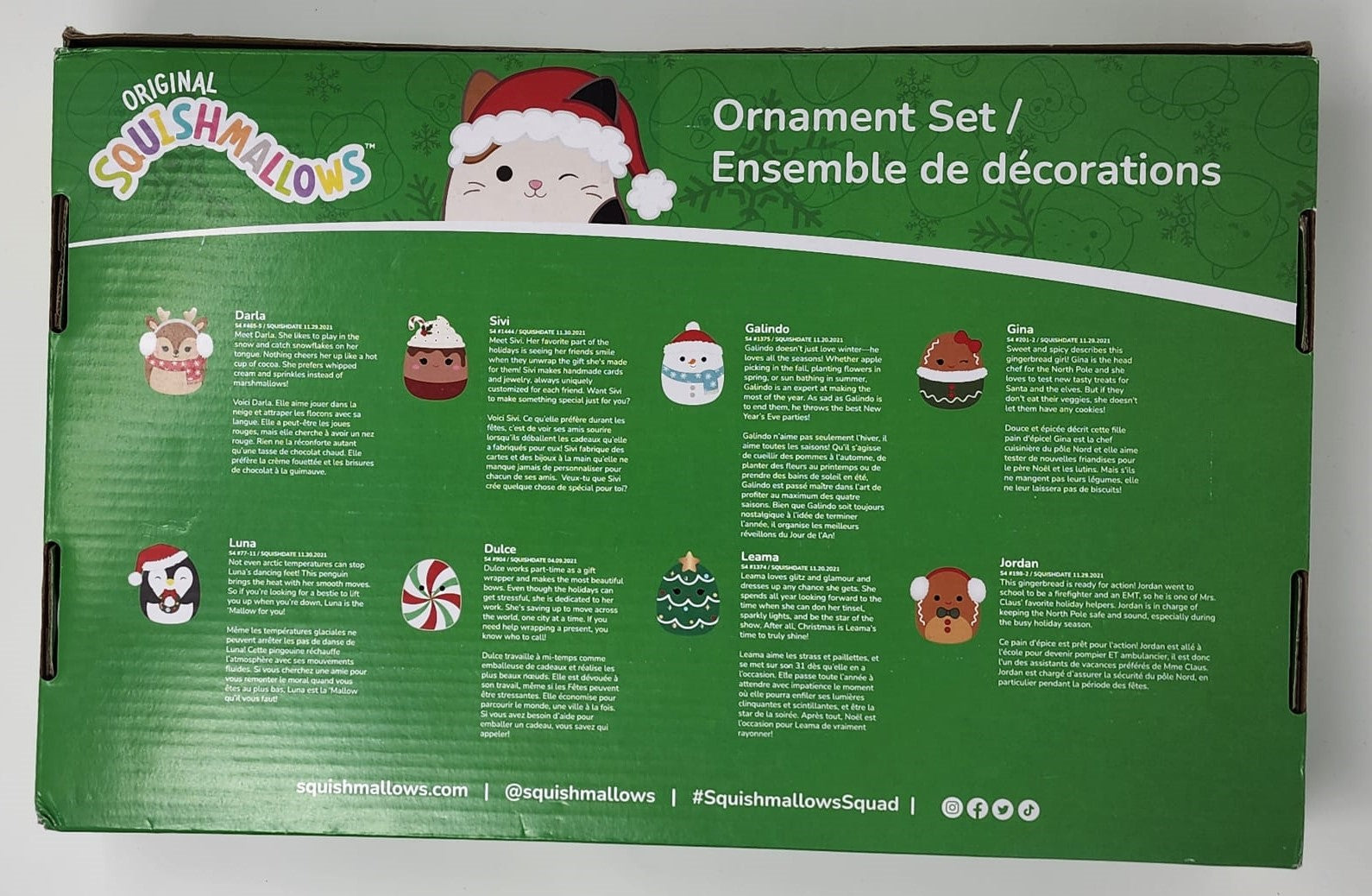 SQUISHMALLOW ORNAMENT SET 8 PIECE