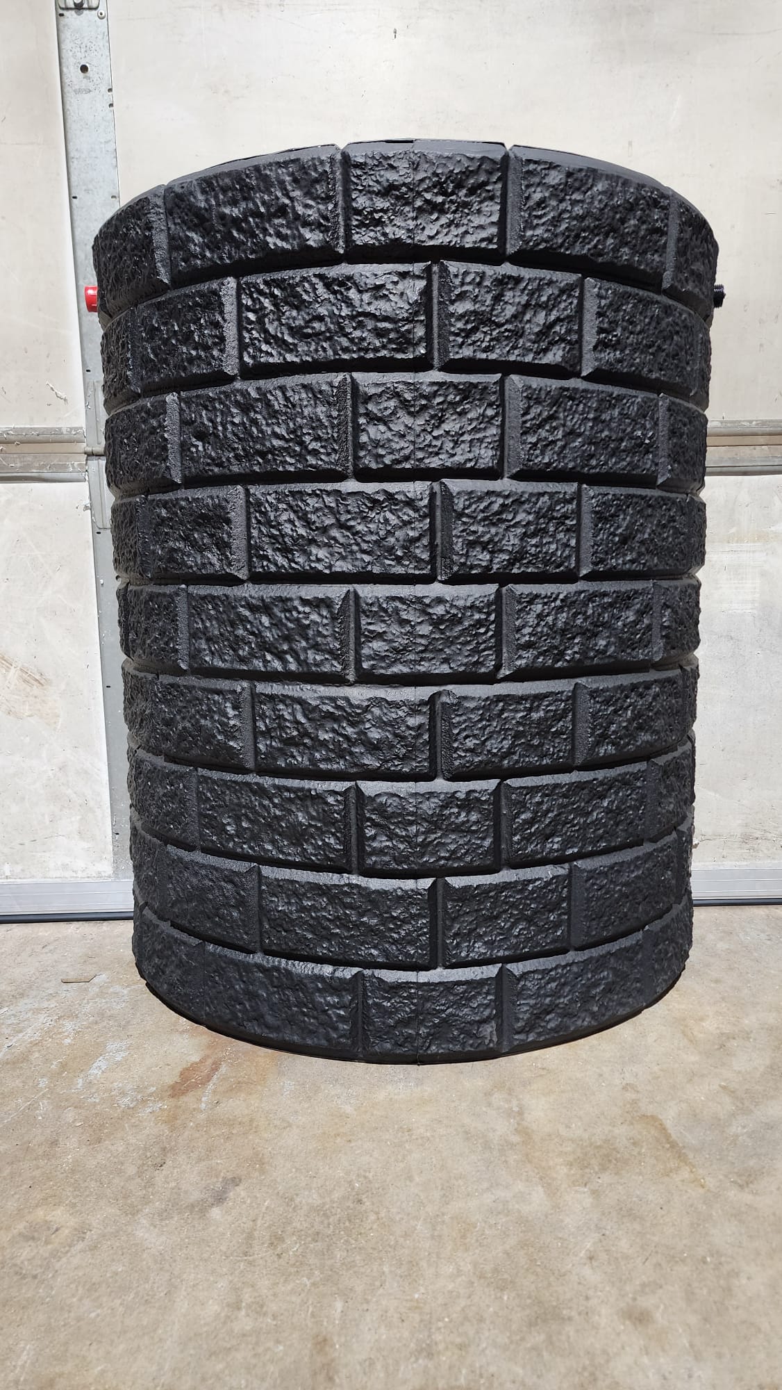 BRICKWORKS 188 L RAIN BARREL