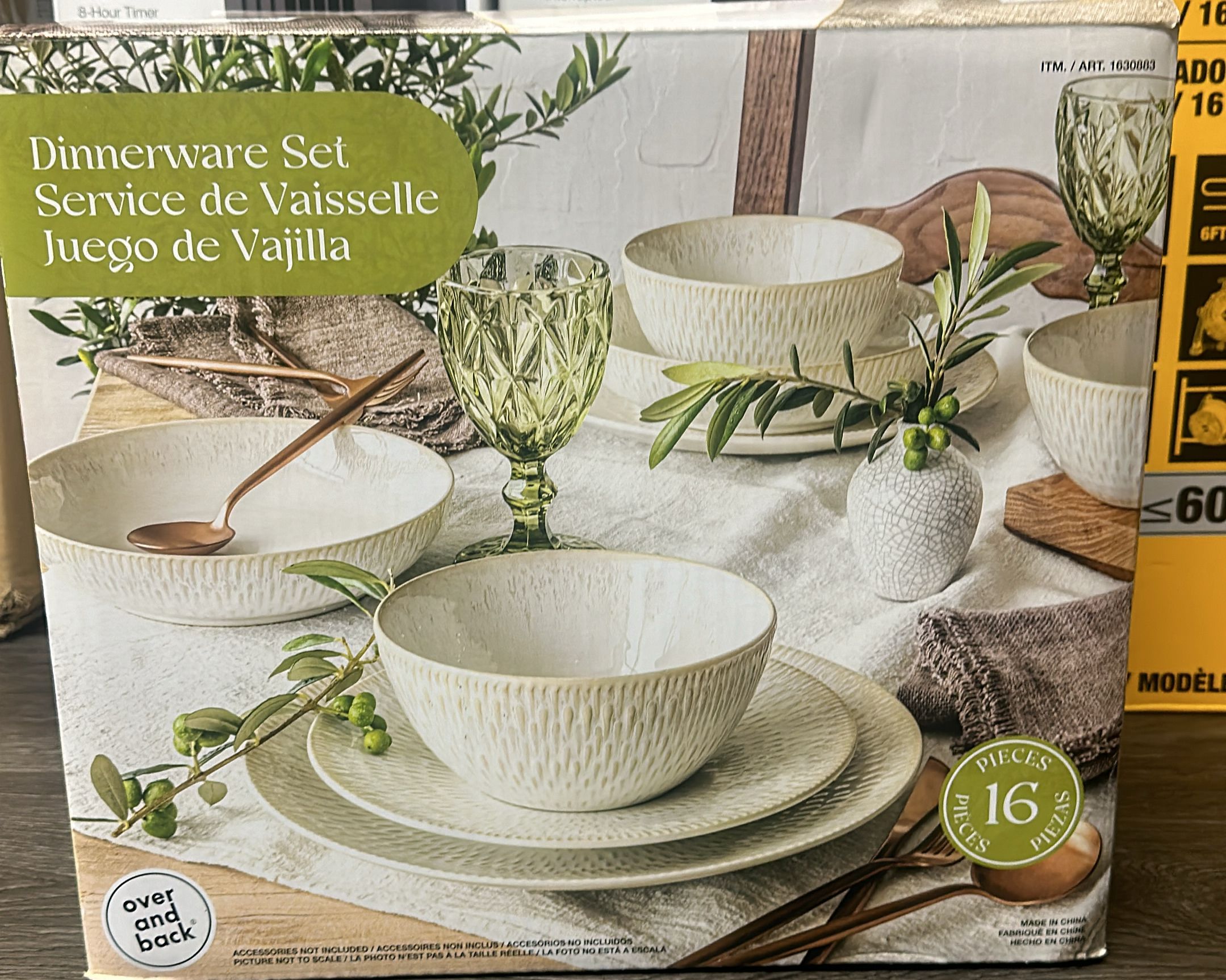 Over & Back Westpoint 16-Piece Dinnerware Set