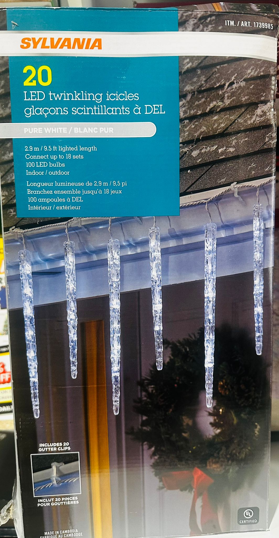 Sylvania 20 Twinkling Light Molded Pure White Icicles Set