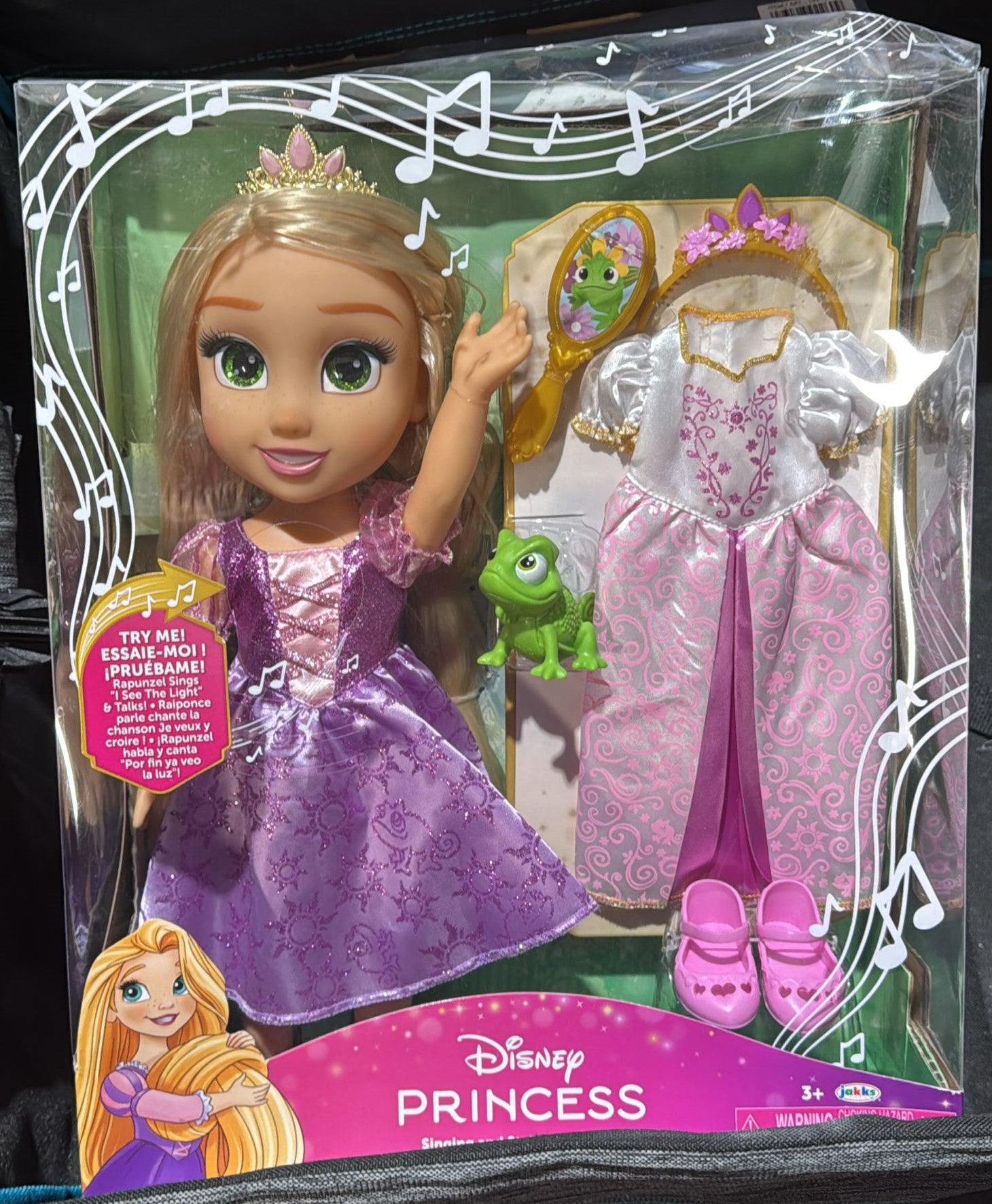 DISNEY SINGING AND STYLING DOLL ASSORTMENT