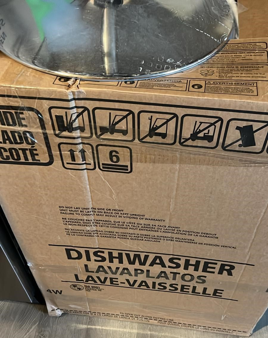 Frigidaire 24 in. Stainless Steel Built-in Undercounter Dishwasher with Heated Drying System