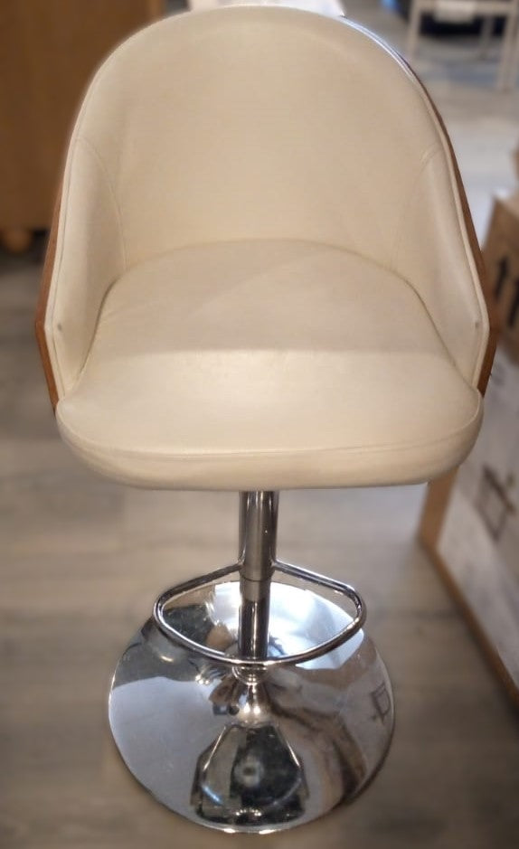 Bayside Gas-Lift Bar Stool