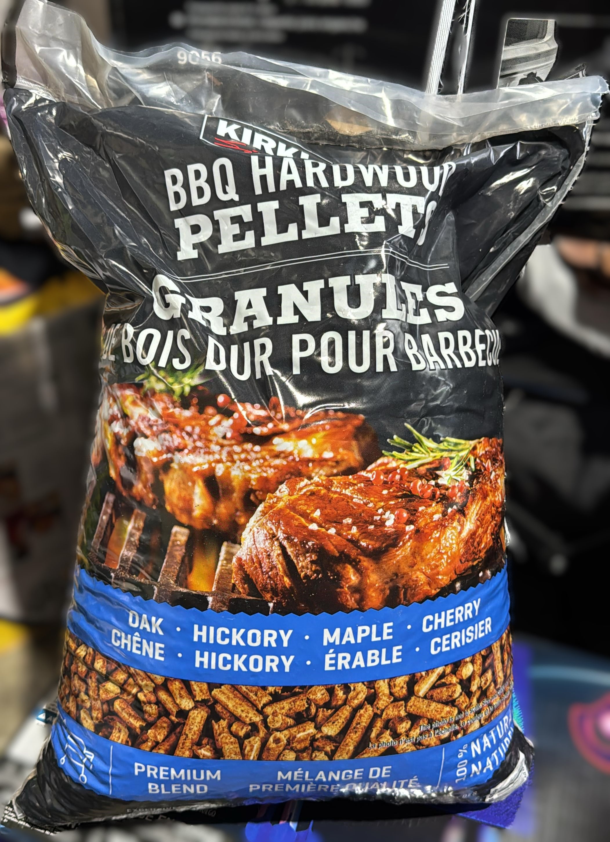 Kirkland Signature Premium Blend BBQ Hardwood Pellets