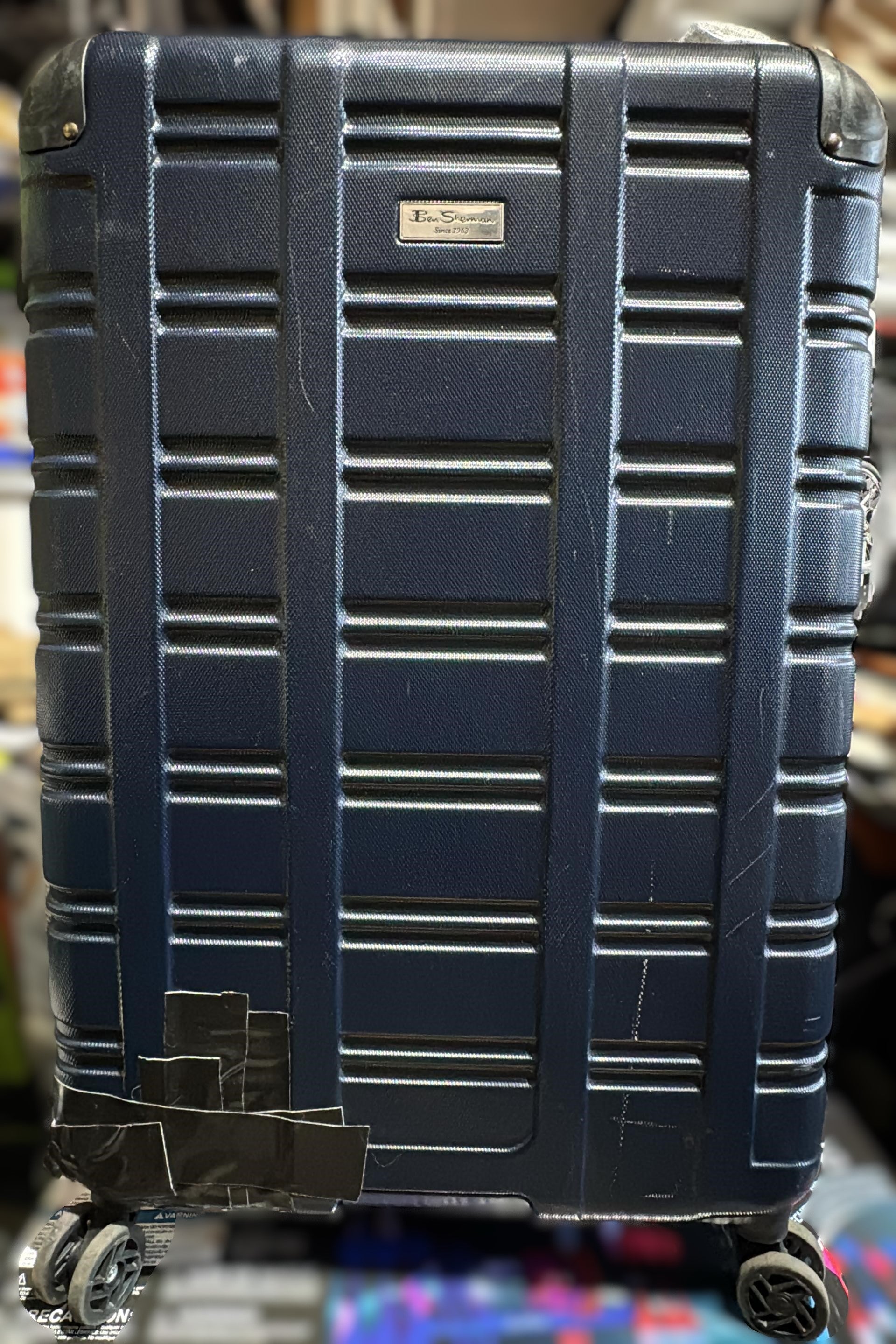 BEN SHERMAN WELLS EXPANDABLE LUGGAGE SET 30.5, 26.5 & 22.5 INCH