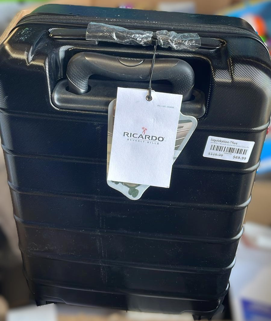 Ricardo 21.5 in Hardside Carry-On