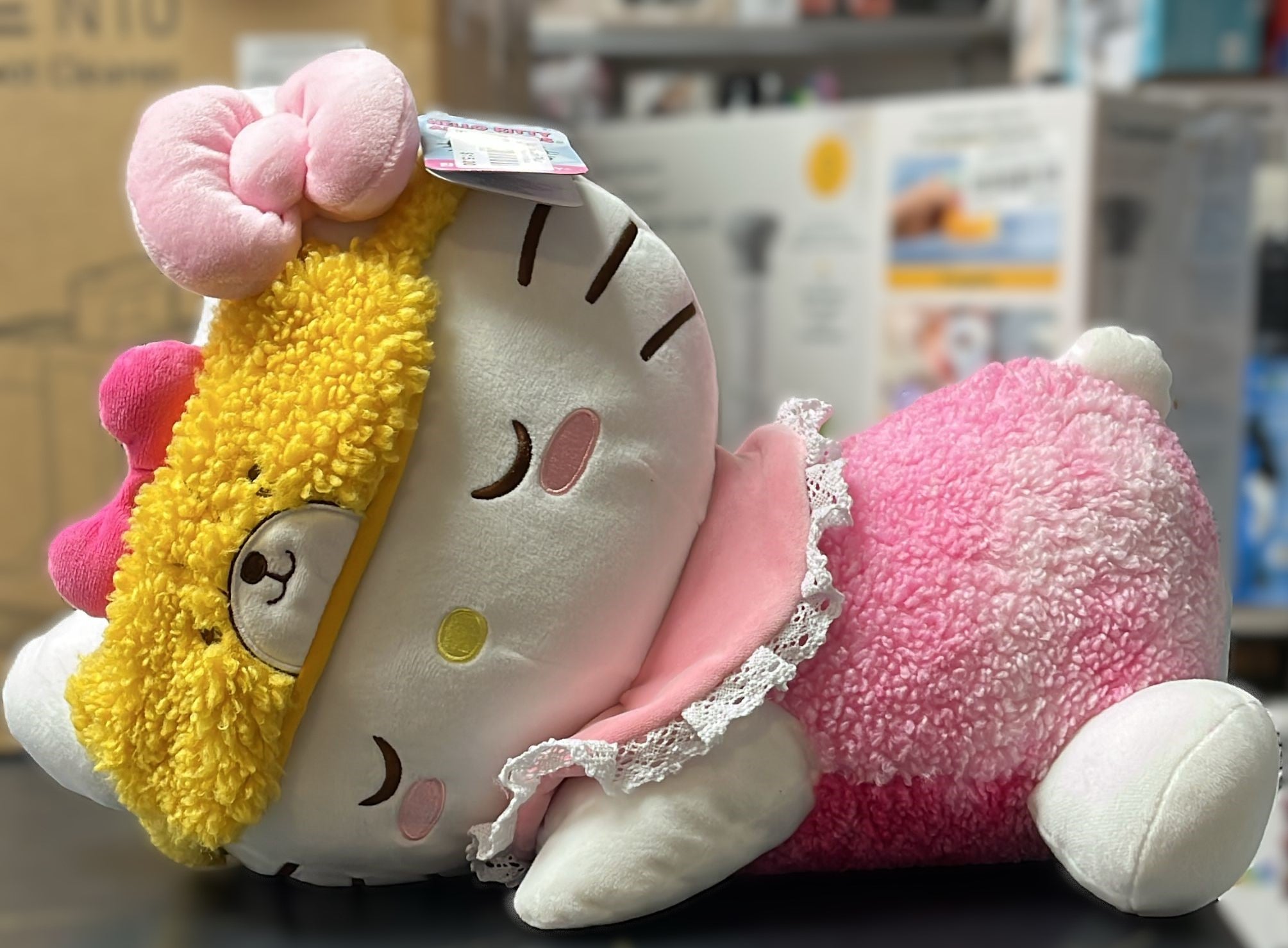 HELLO KITTY 18" SLEEPING PLUSH