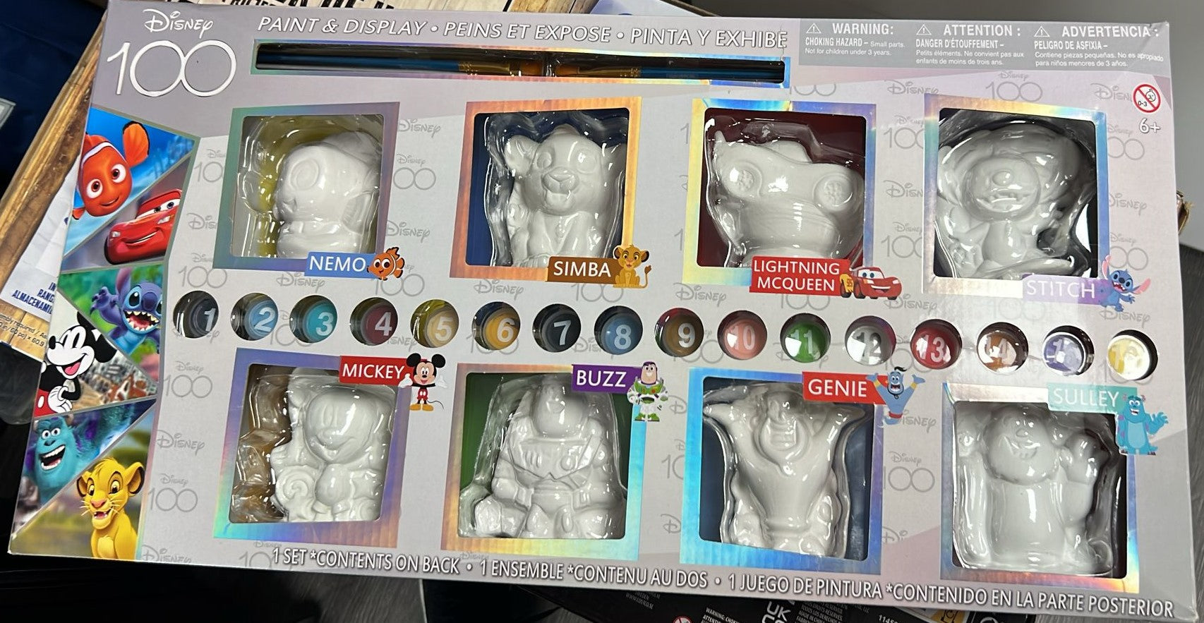 DISNEY PAINT AND DISPLAY