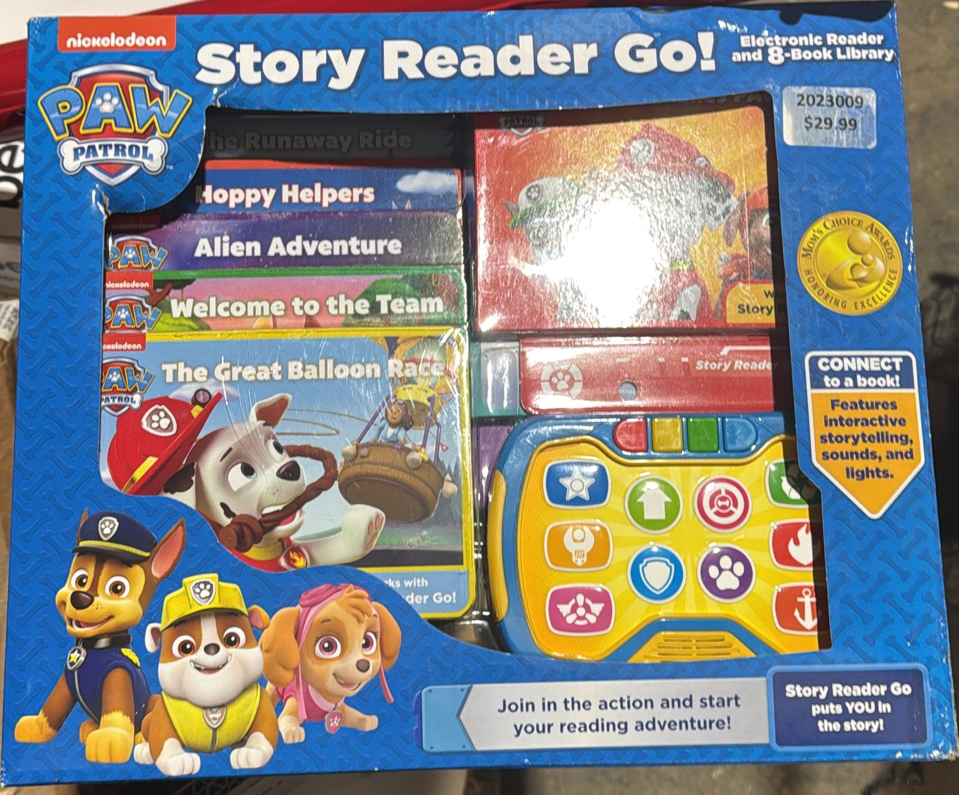STORY READER GO 8 BOOK LIBRARY ELECTRONIC READER