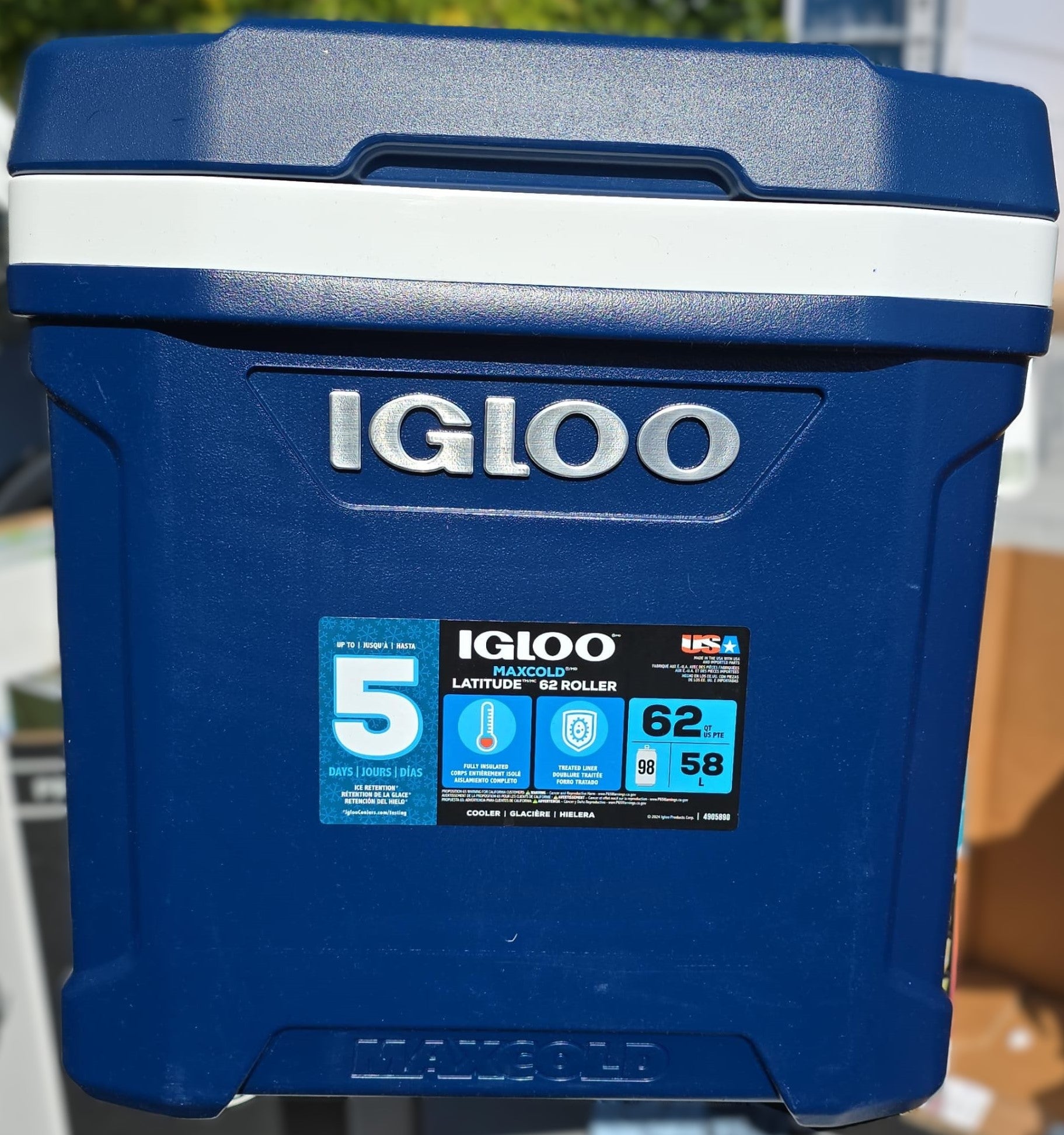 Igloo MaxCold Latitude 62-quart Roller Cooler