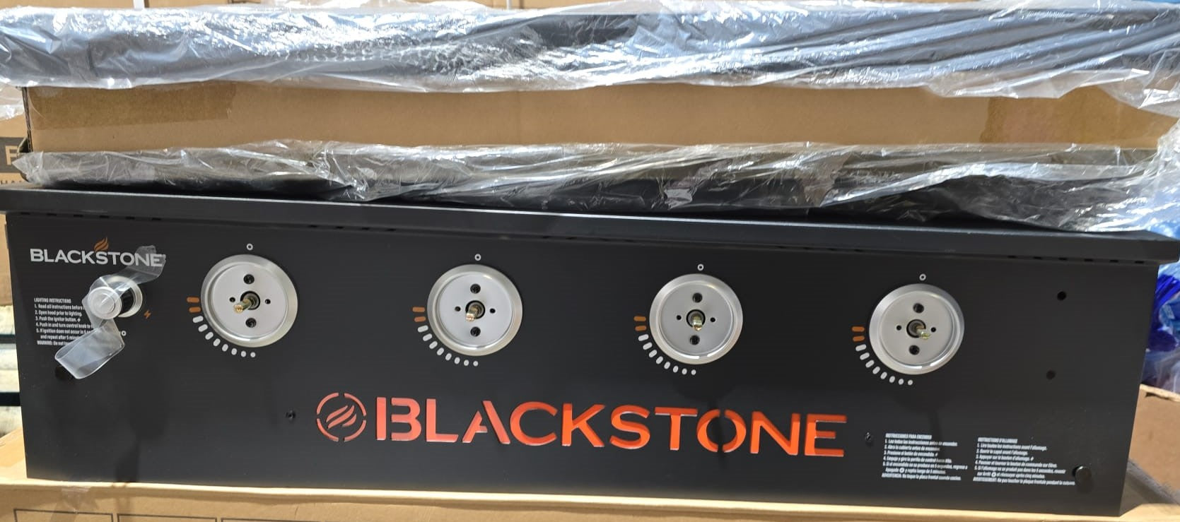 Blackstone 36” Omnivore Griddle with Hood and Soft Cover