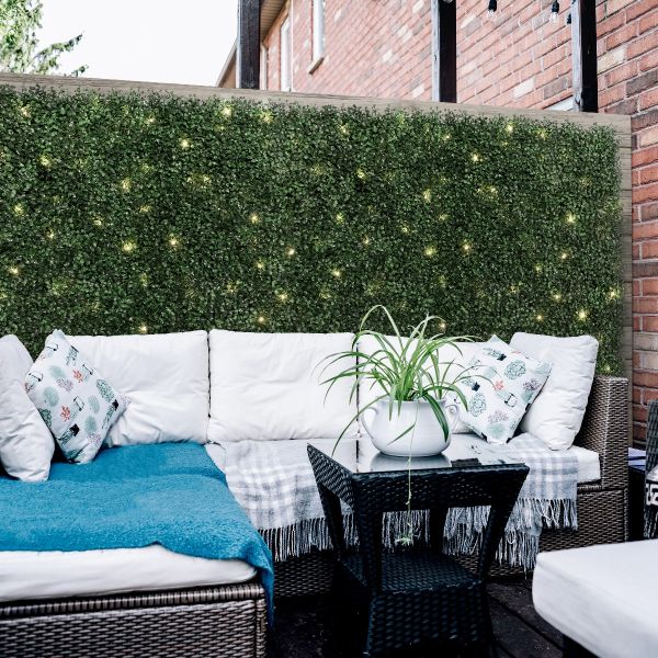 Boxwood Hedge Mat with Lights
