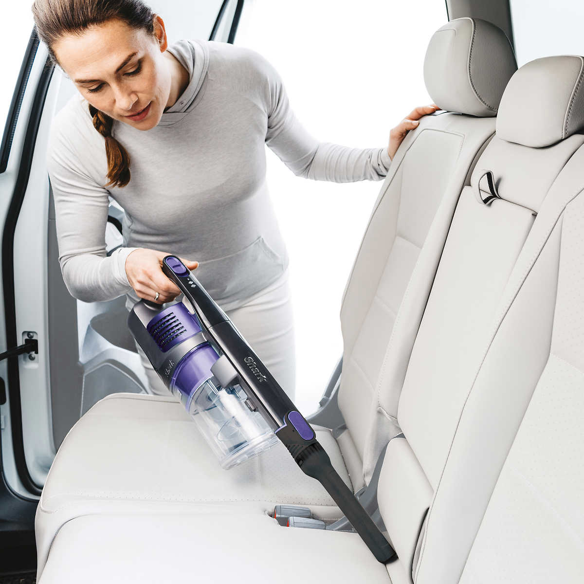 SHARK ROCKET PET PLUS CORDLESS VACUUM