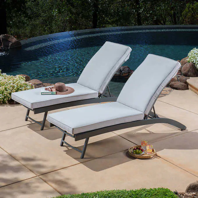 Barlow Sling Chaise Lounge