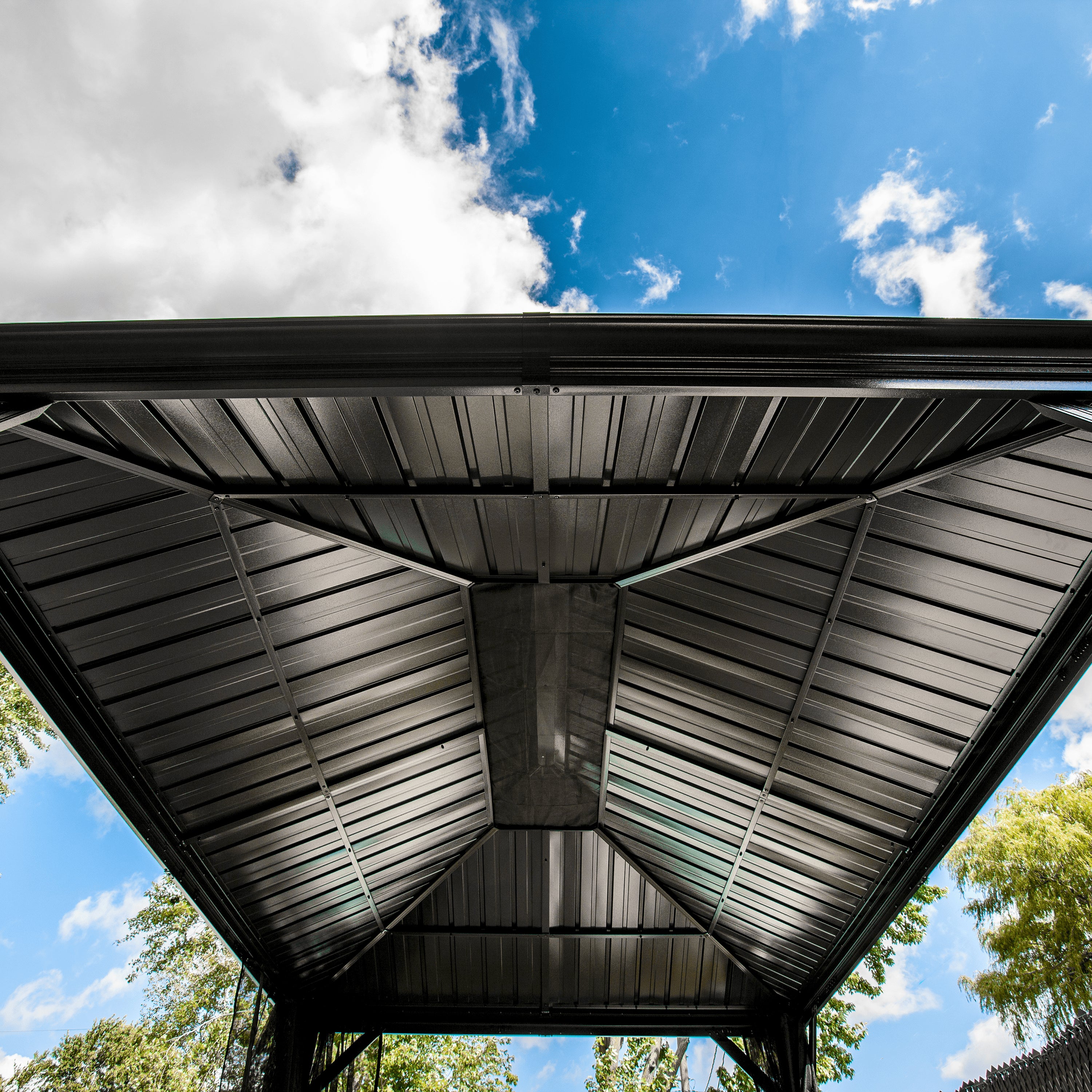 MELVILLE 10 X 12 SUN SHELTER 2 boxes