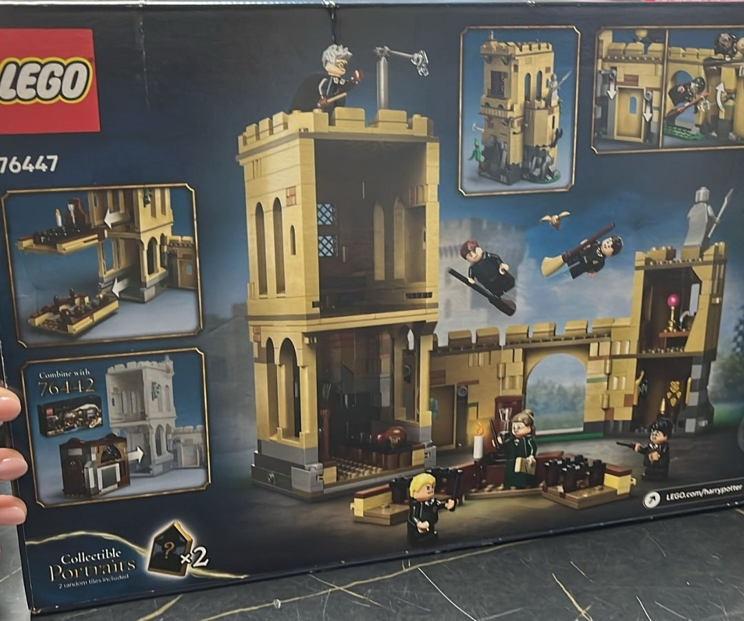 LEGO Harry Potter Hogwarts Castle: Flying Lessons 76447