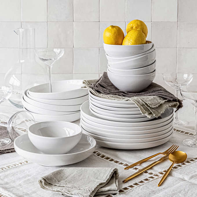 Overandback ST GERMAIN Porcelain Dinnerware Set, 24-piece
