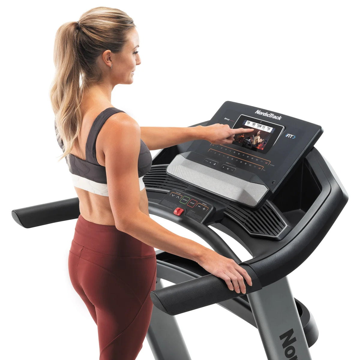 NordicTrack Elite 900 Treadmill with 1-Year iFit Membership Included, Assembly Included