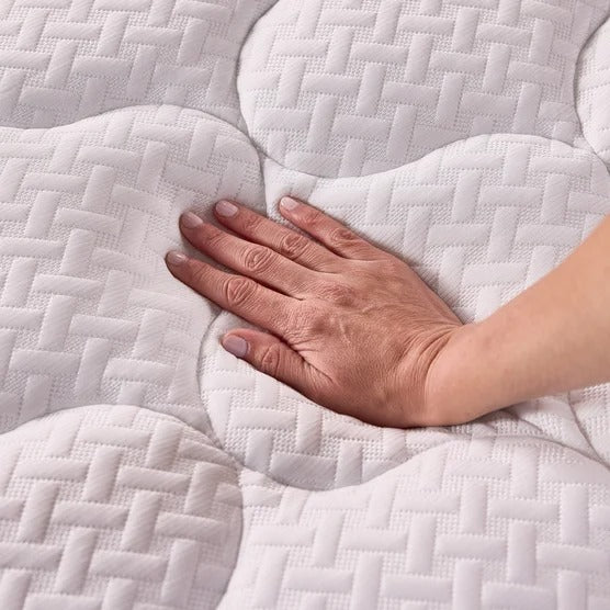 Novaform Pillow Top Plus Gel Memory Foam 4-inch Mattress Topper (King)