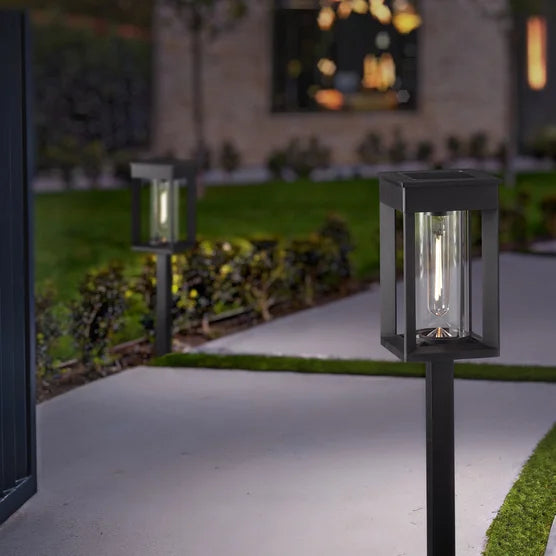 Naturally Solar Pathway Lights 4-pack