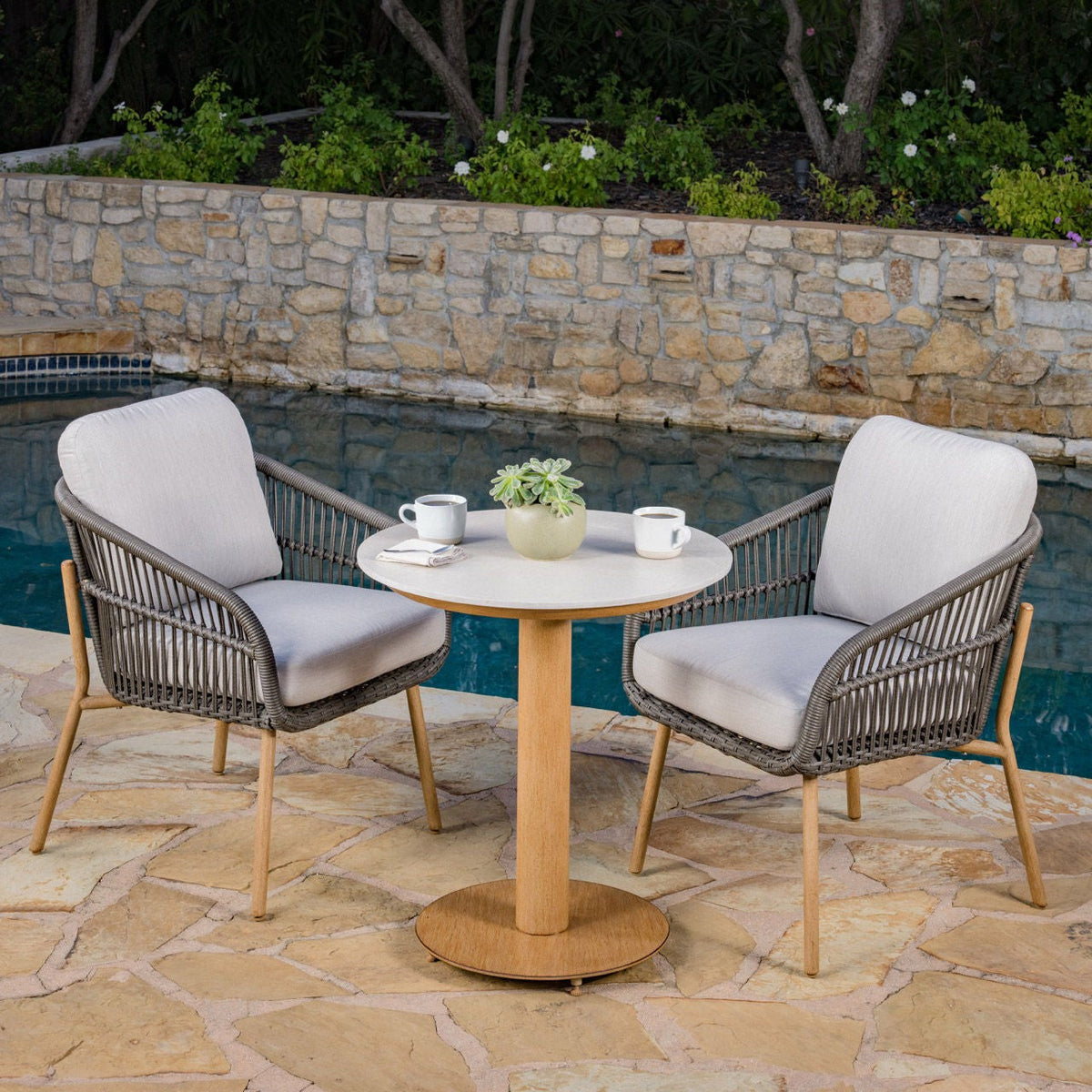SunVilla Charme 3-piece Outdoor Patio Dining Set