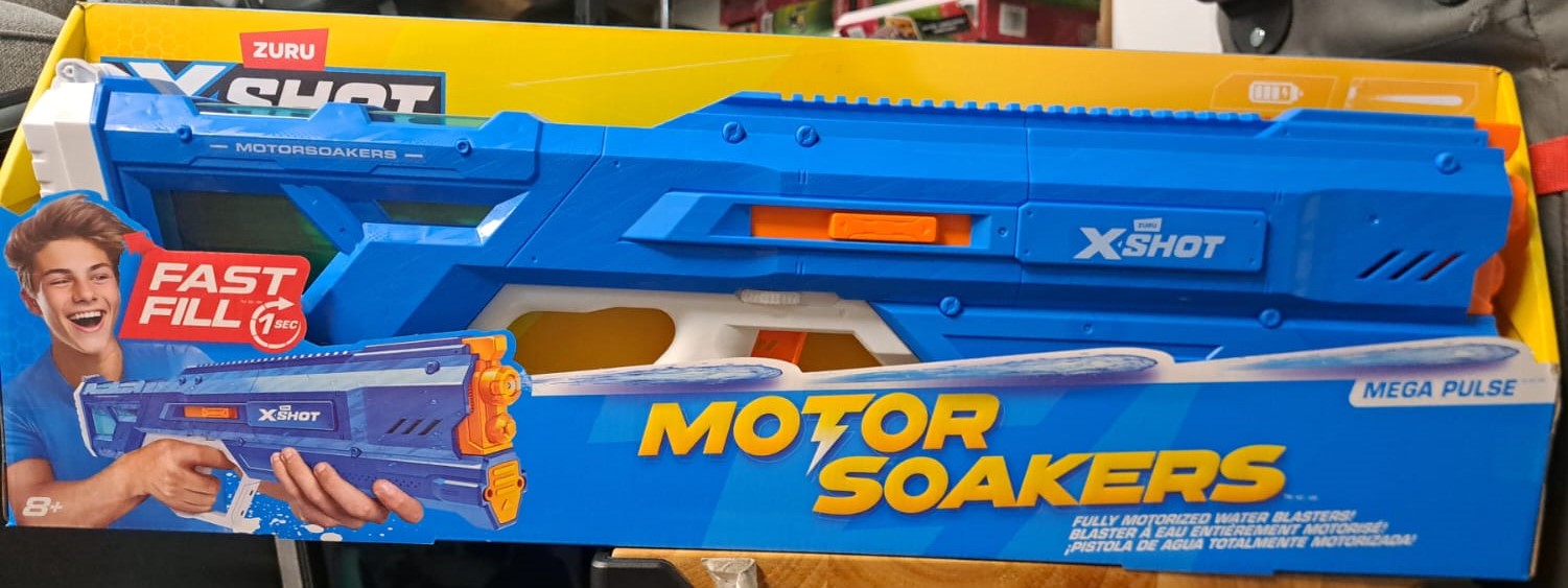 ZURU XSHOT Water Mega Pulse Motor Soaker