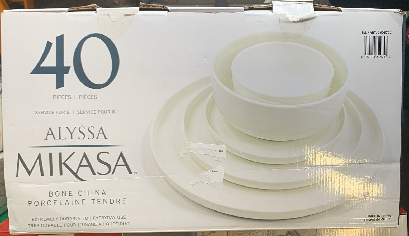 MIKASA 40-PC ALYSSA BONE CHINA DINNERWARE