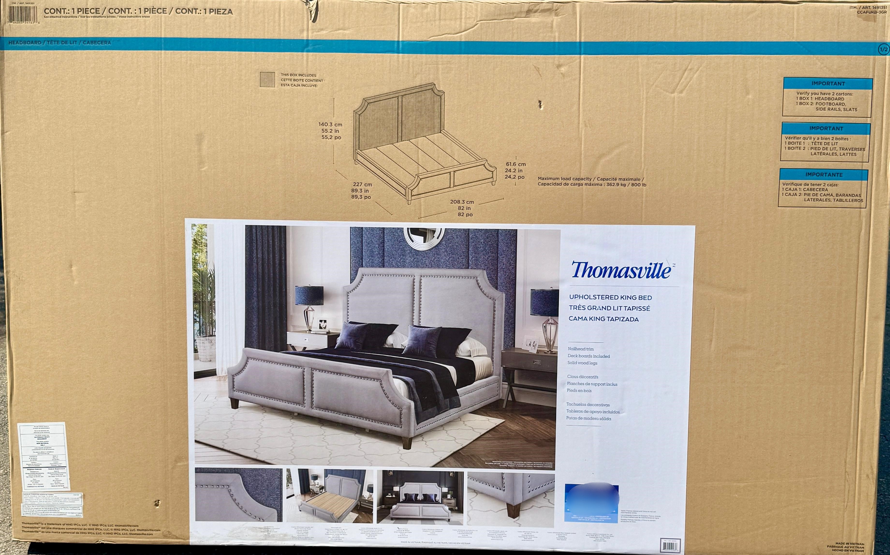 THOMASVILLE 2 PANEL UPHOLSTERED KING BED
