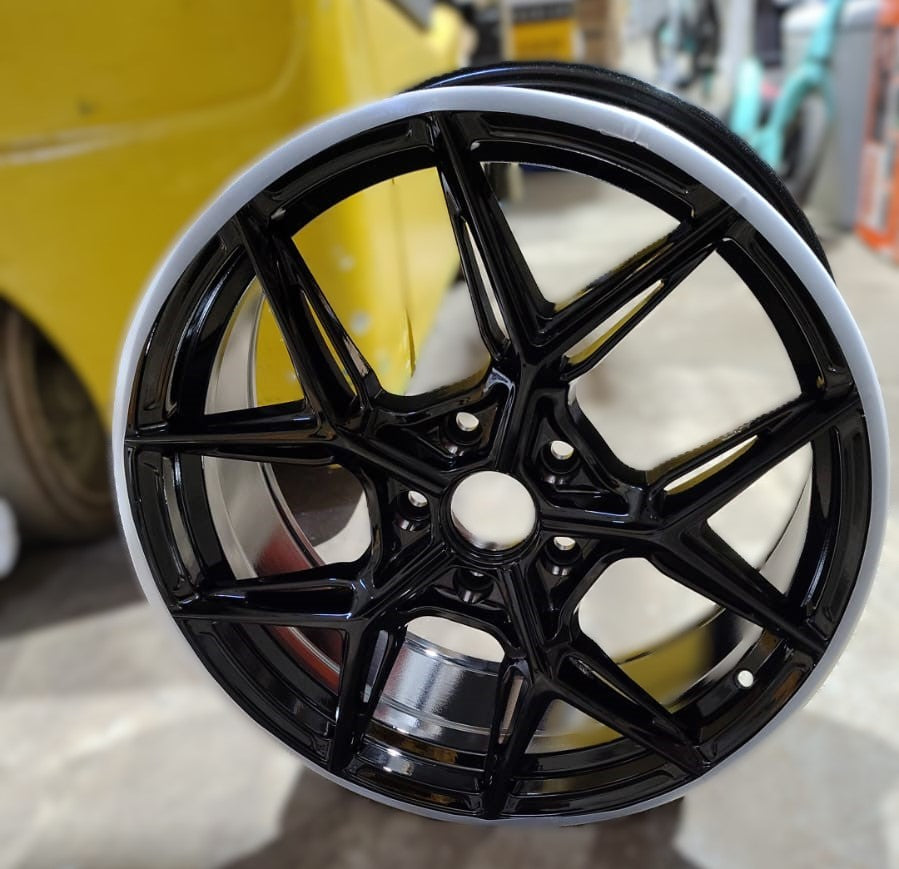 C-Wheels - CW05 - 18x8 - Gloss Black
