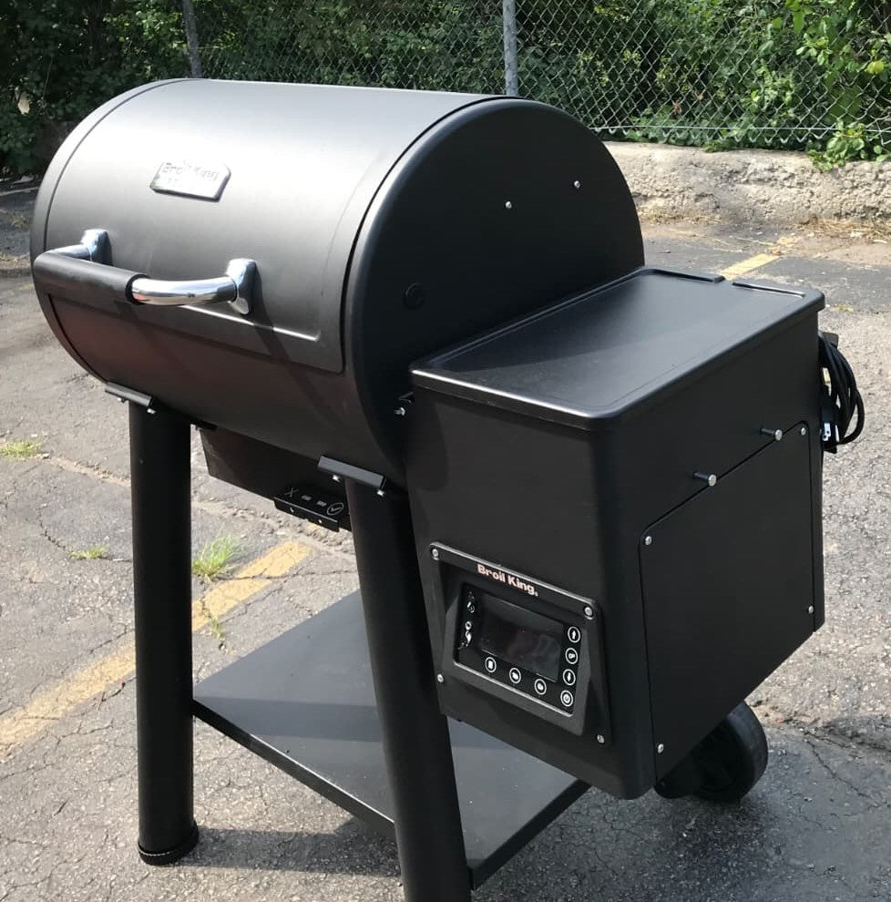 Broil King Crown 400 Electric Pellet BBQ Grill
