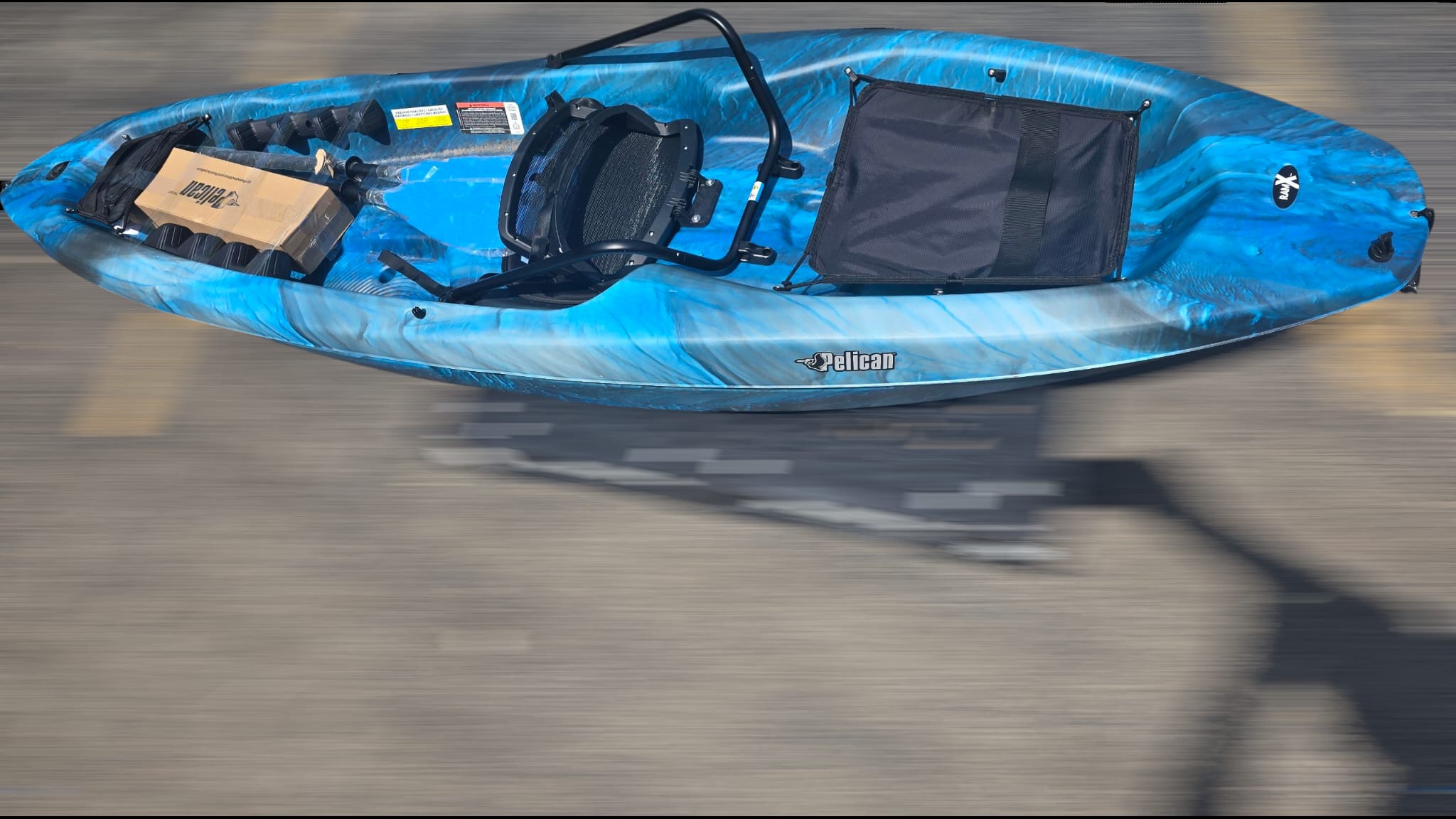 Pelican Mission 100 Kayak with Paddle