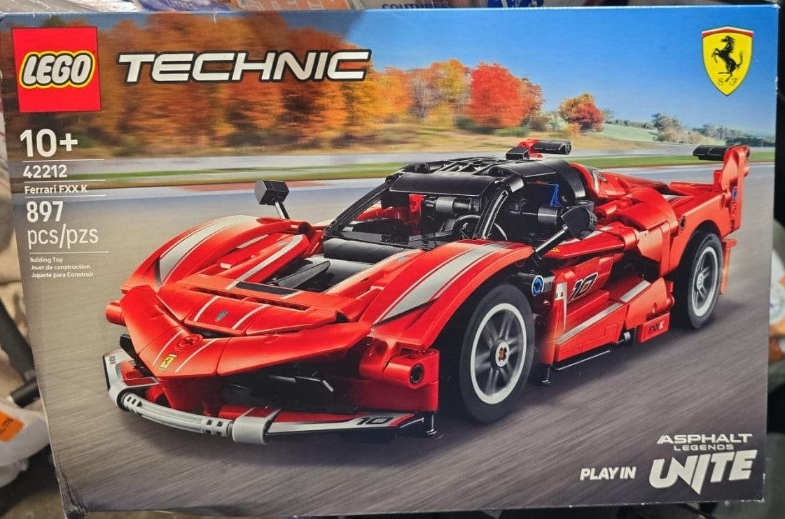 LEGO Technic Ferrari FXX K -  Model 42212 (10+ Years)