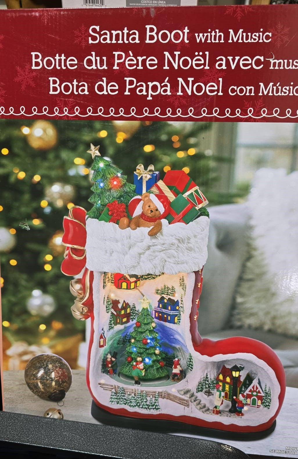 44.2 cm (17.4 in.) Santa Boot with Music