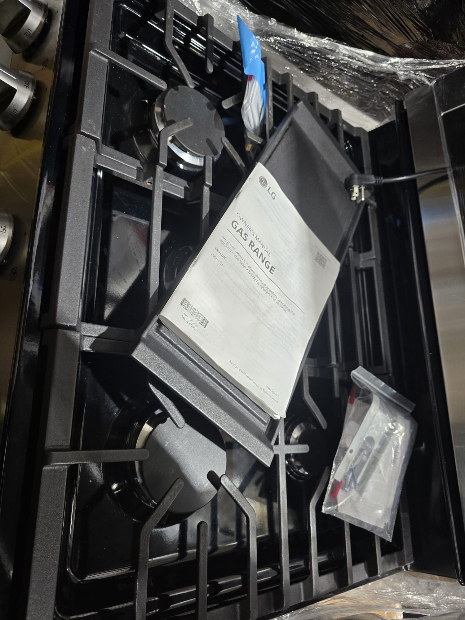 LG 30 in. 6.3 cu ft. Stainless Steel Freestanding Gas Range with InstaView and ProBake Convection