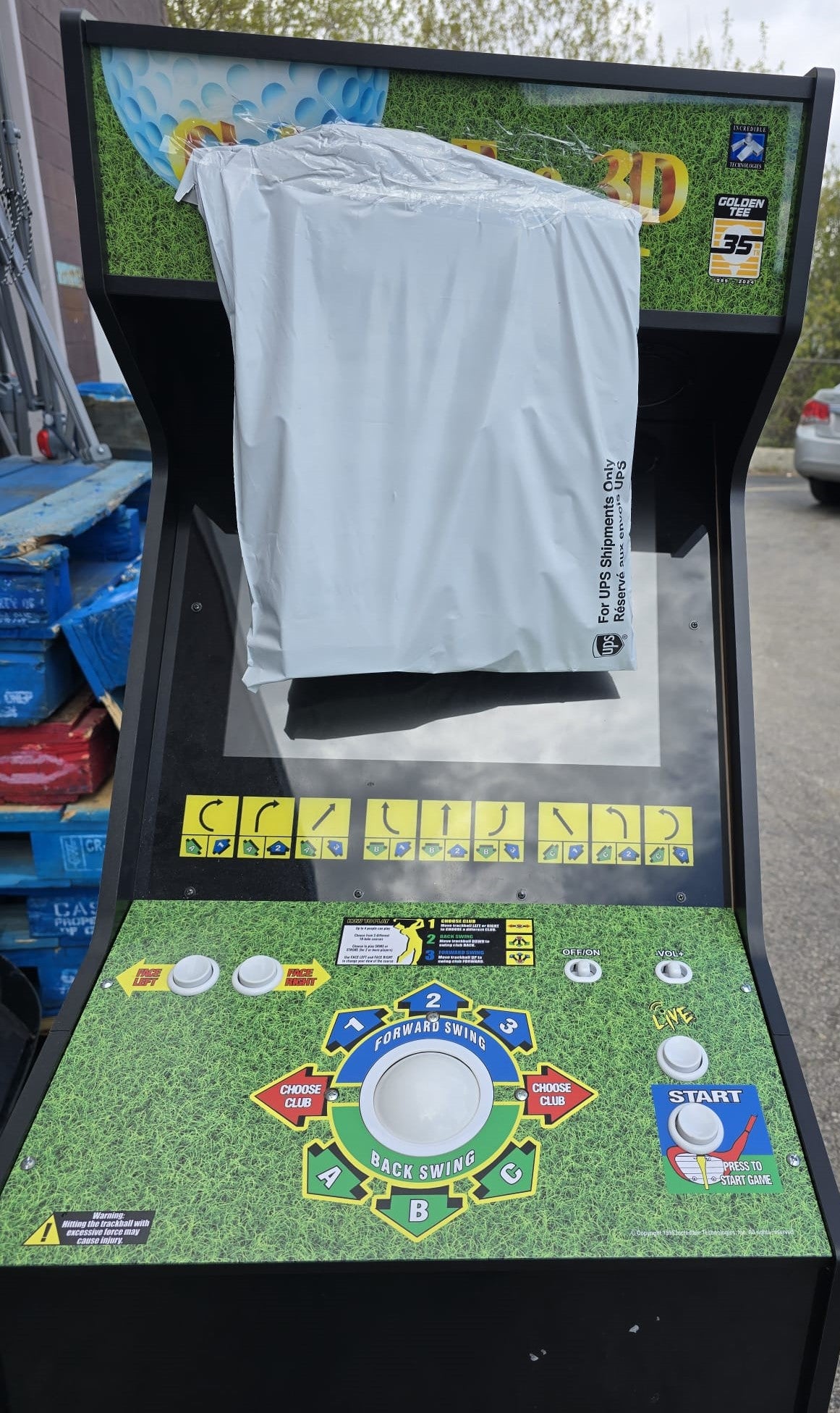 GOLDEN TEE DELUXE ARCADE MACHINE 8 GAMES