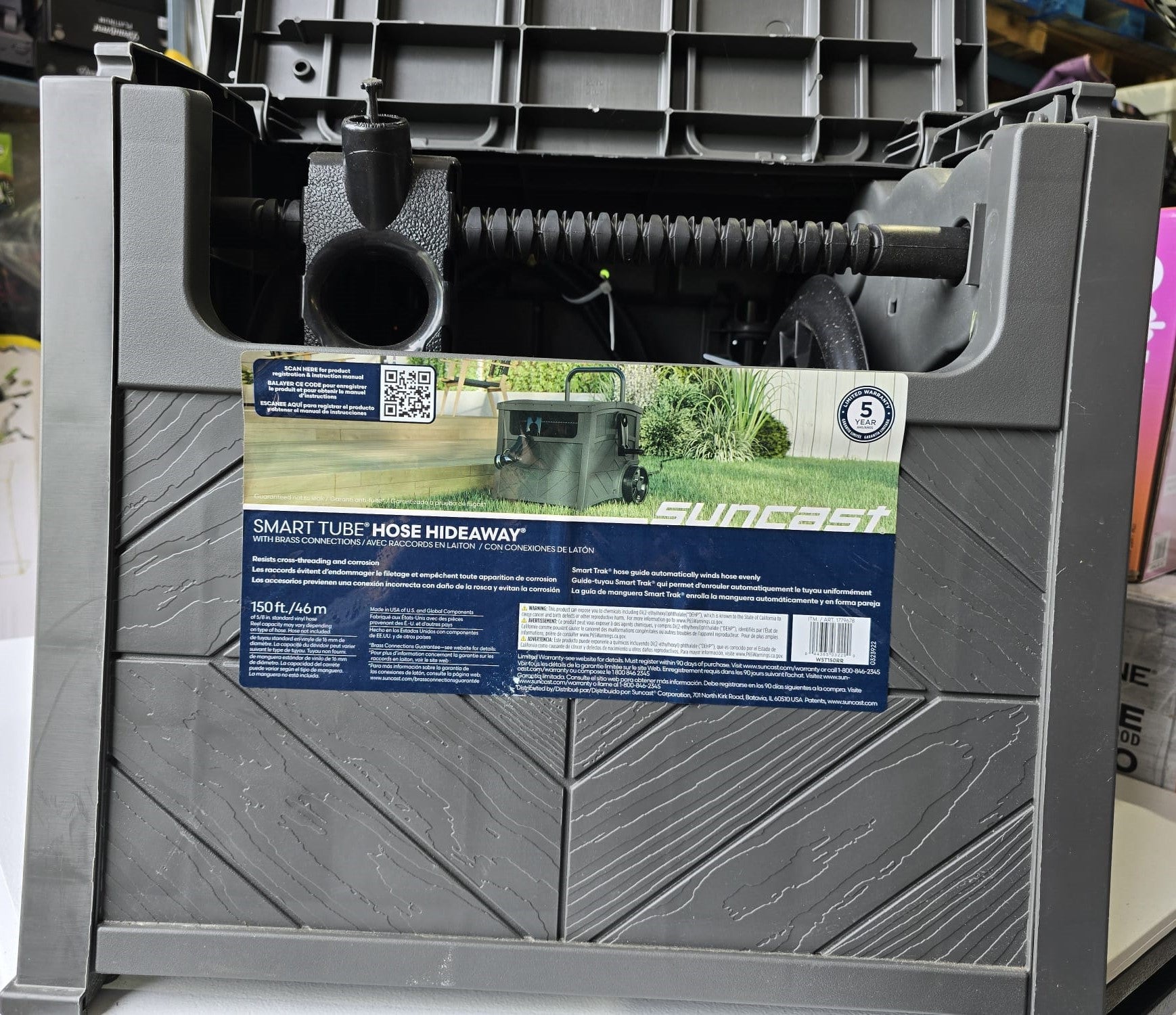 Suncast Smart Tube Hose Hideaway with Brass Connections