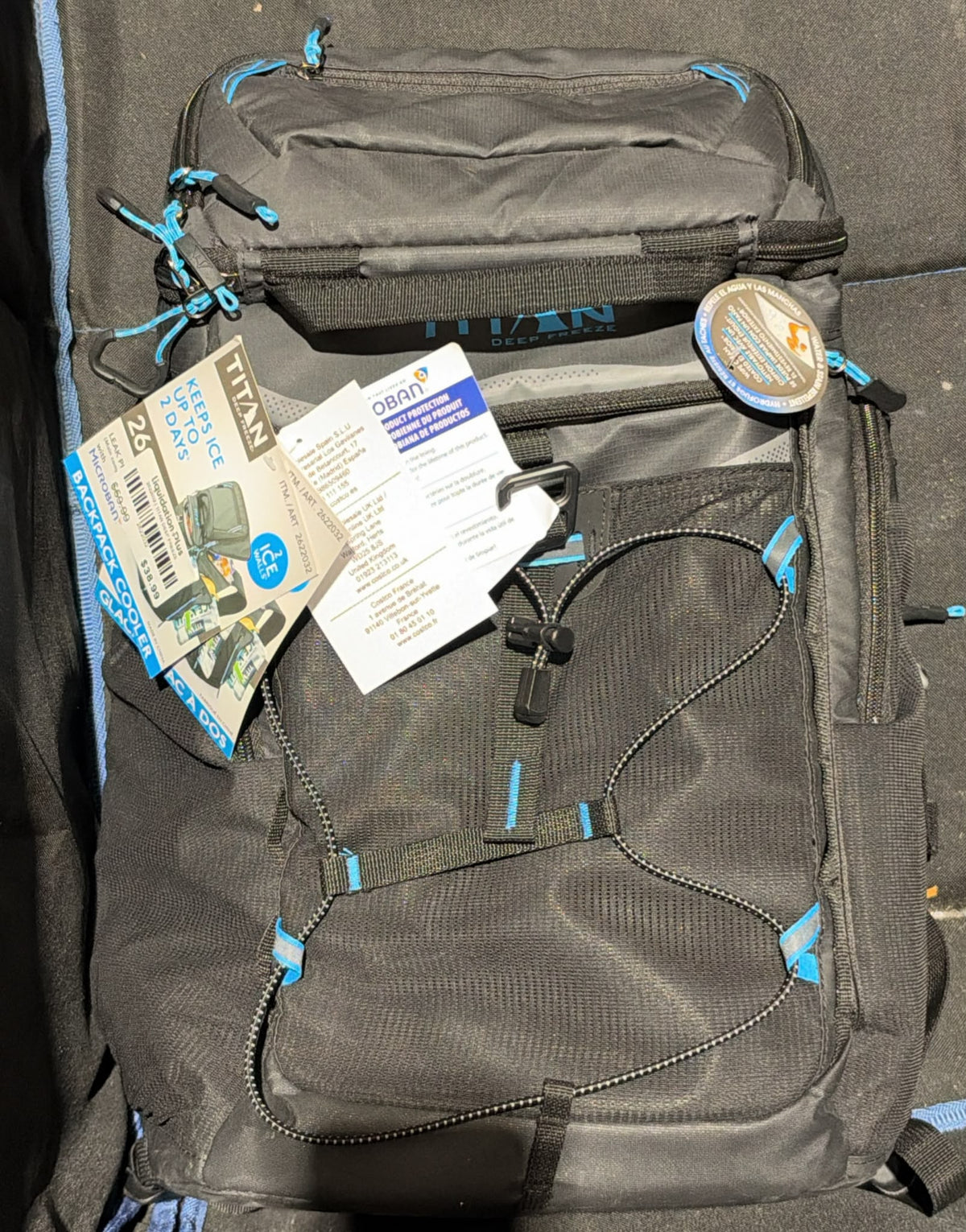 TITAN BACKPACK COOLER (24 CAN CAPACITY)