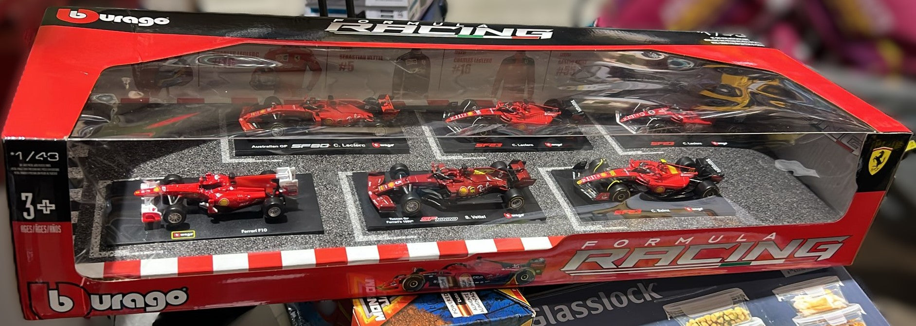 BURAGO Formula 1 Red Bull - 1:43 Die Cast (6-pack)